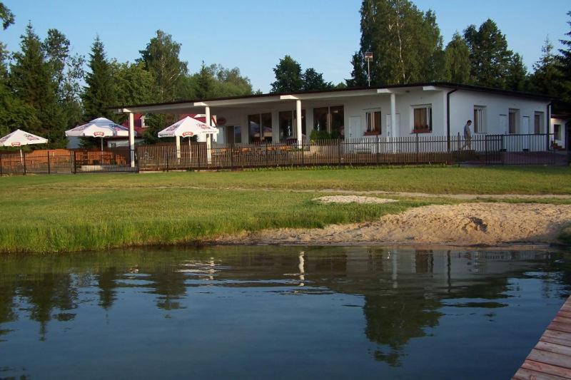 "Vanilla" Pokoje I Apartamenty Nad Brzegiem Jeziora Окунинка Екстериор снимка