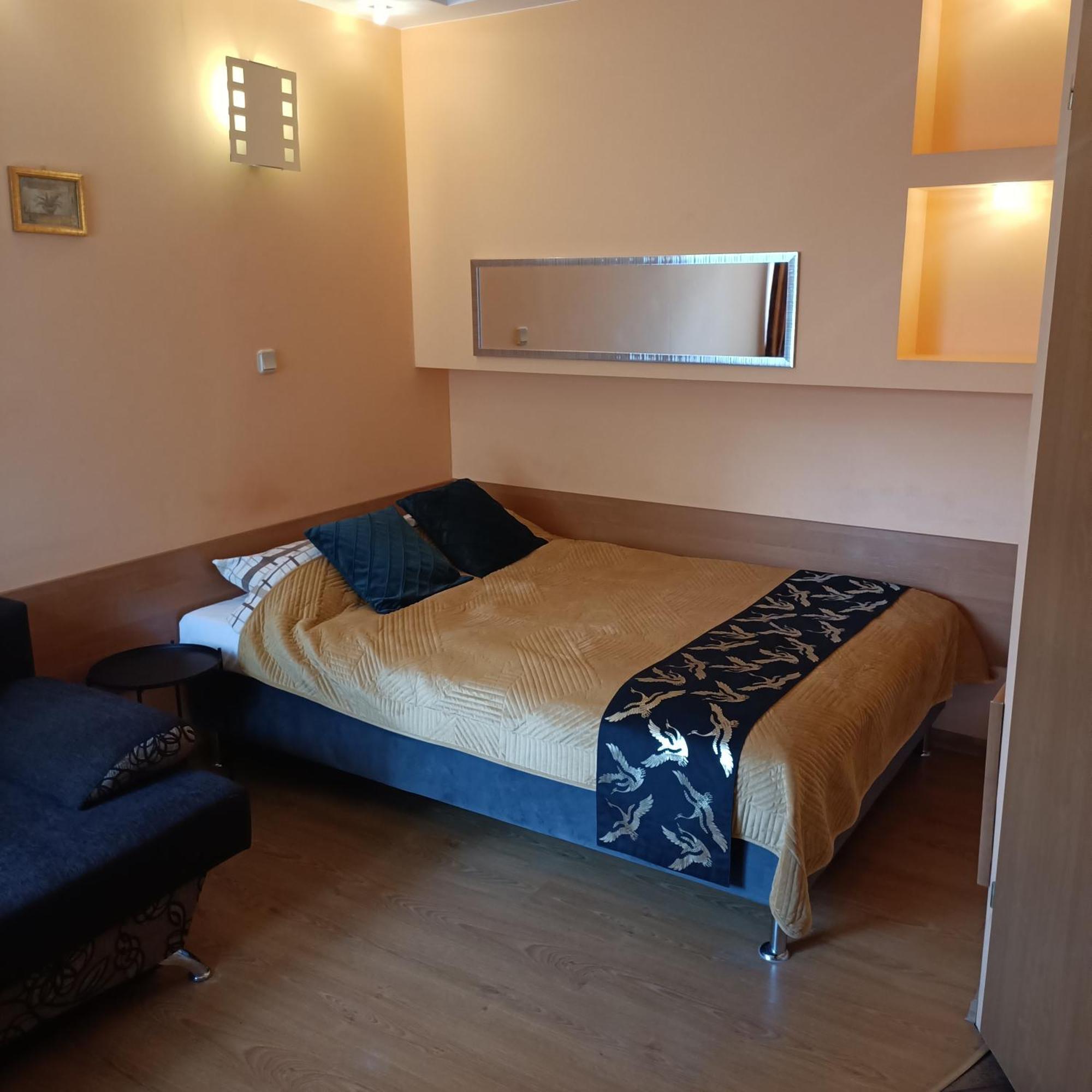 "Vanilla" Pokoje I Apartamenty Nad Brzegiem Jeziora Окунинка Екстериор снимка