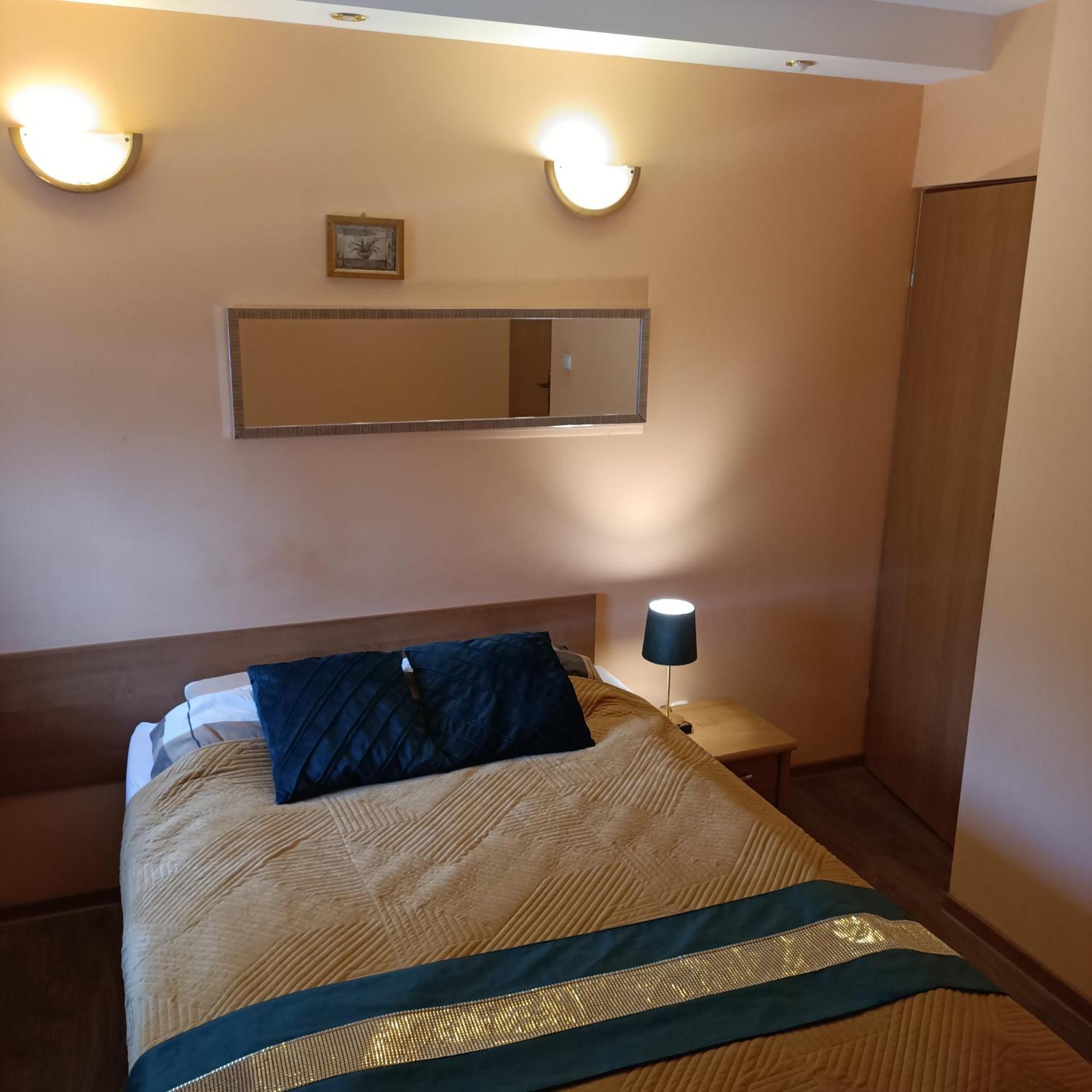 "Vanilla" Pokoje I Apartamenty Nad Brzegiem Jeziora Окунинка Екстериор снимка