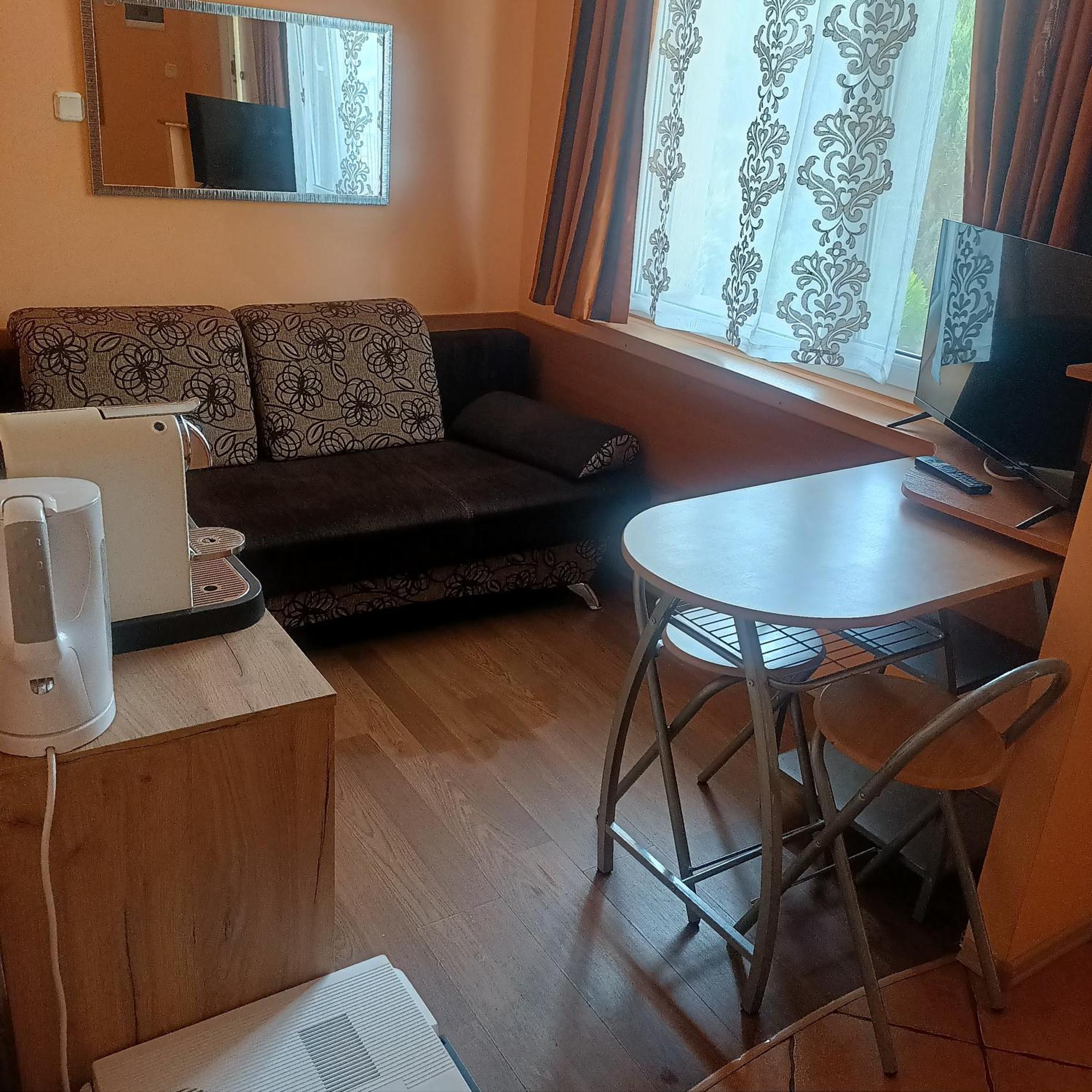 "Vanilla" Pokoje I Apartamenty Nad Brzegiem Jeziora Окунинка Екстериор снимка