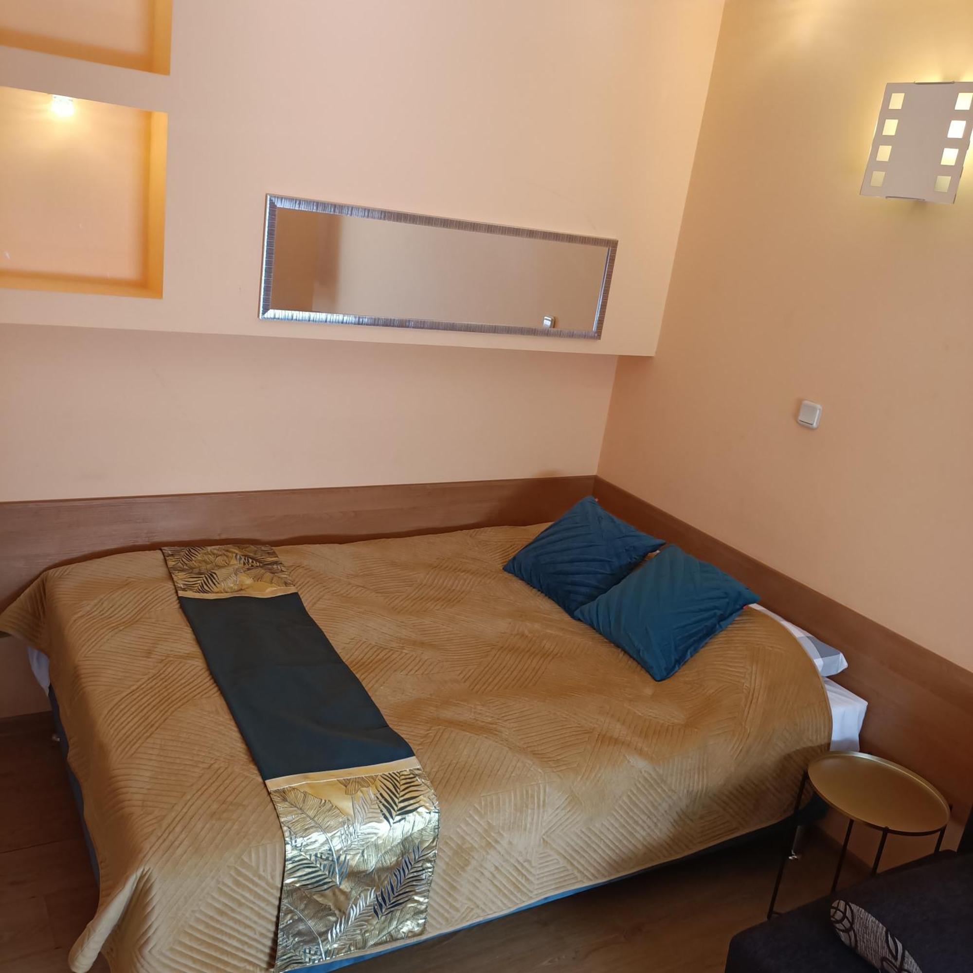 "Vanilla" Pokoje I Apartamenty Nad Brzegiem Jeziora Окунинка Екстериор снимка